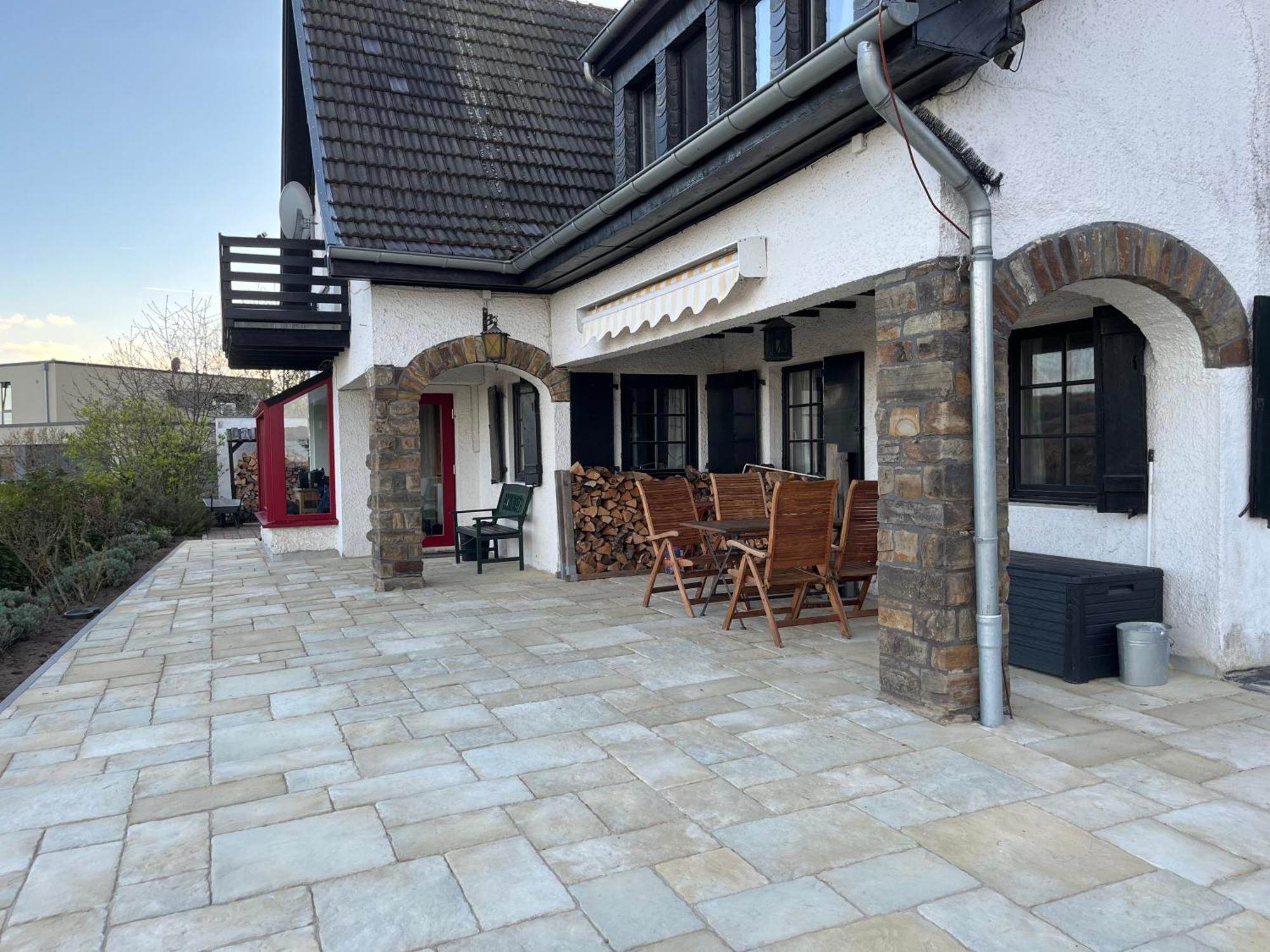 Eifel Landhaus Panoramablick Unter Der Burg Olbrueck Mit Sauna Hottub Grosser Terrasse Und Garten Ideal Fuer Familien Niederdürenbach Esterno foto