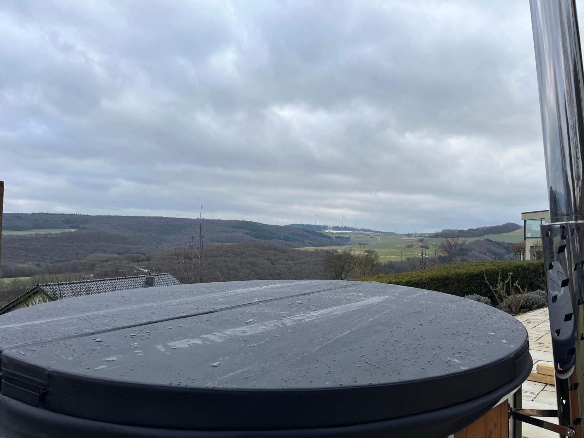Eifel Landhaus Panoramablick Unter Der Burg Olbrueck Mit Sauna Hottub Grosser Terrasse Und Garten Ideal Fuer Familien Niederdürenbach Esterno foto